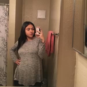 Meet your Posher, Kelly